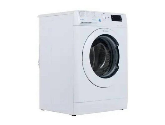 Стиральная машина INDESIT BWE 81282 L